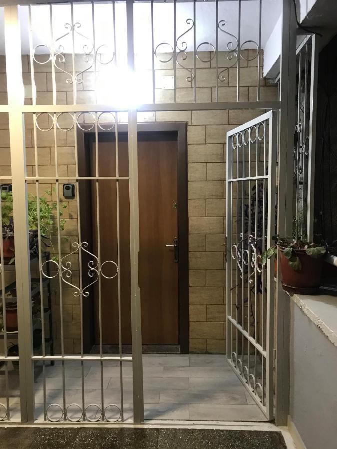 Nice Central Apartment In Tirana City Exterior photo